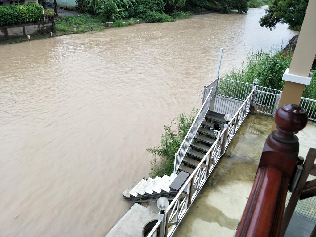 Khun Pra Chote Homestay & Guesthouse Ayutthaya Bagian luar foto