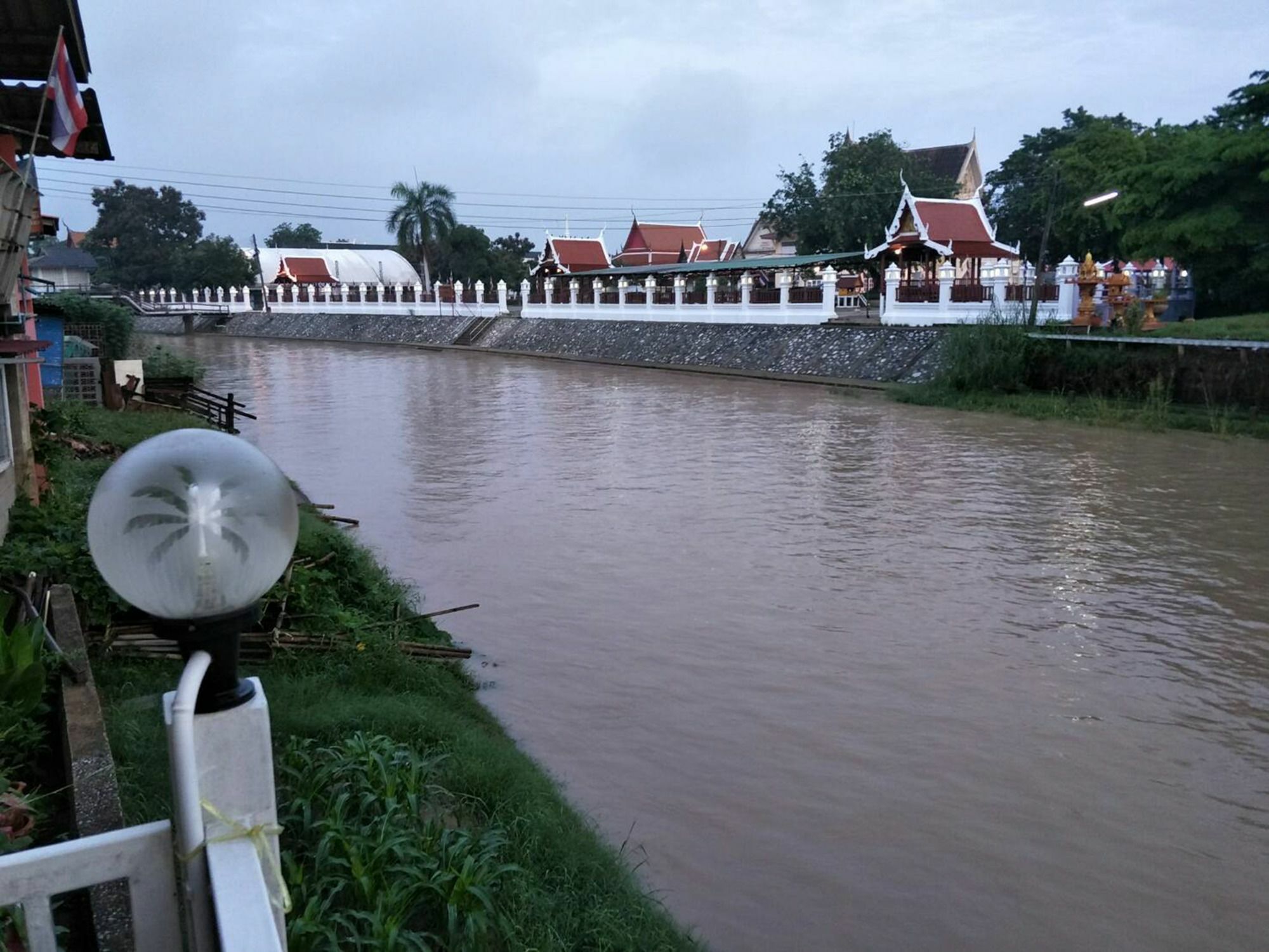 Khun Pra Chote Homestay & Guesthouse Ayutthaya Bagian luar foto